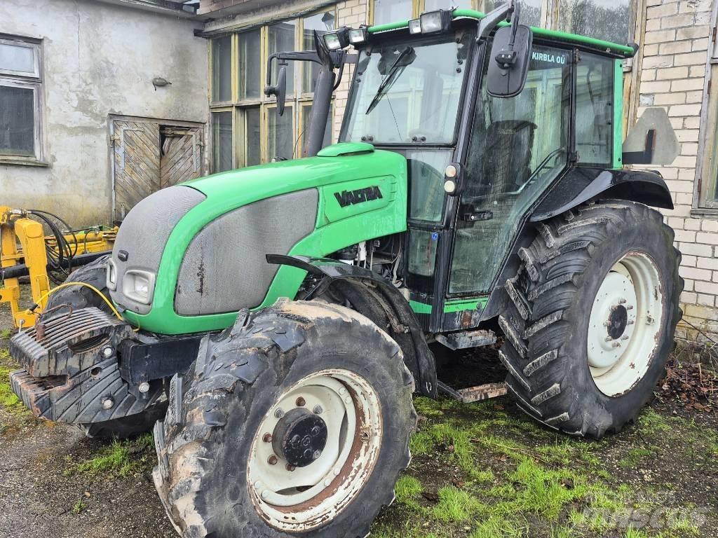 Valtra A 95 Tracteur