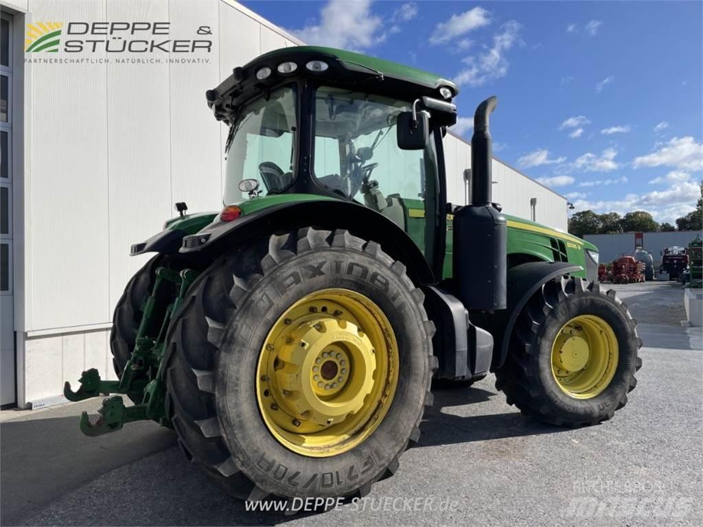 John Deere 8335R Tracteur