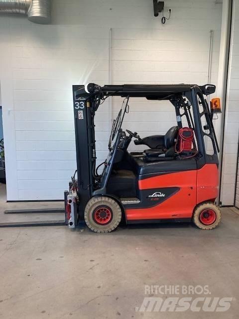 Linde E25/600RH/387 Chariots élévateurs électriques
