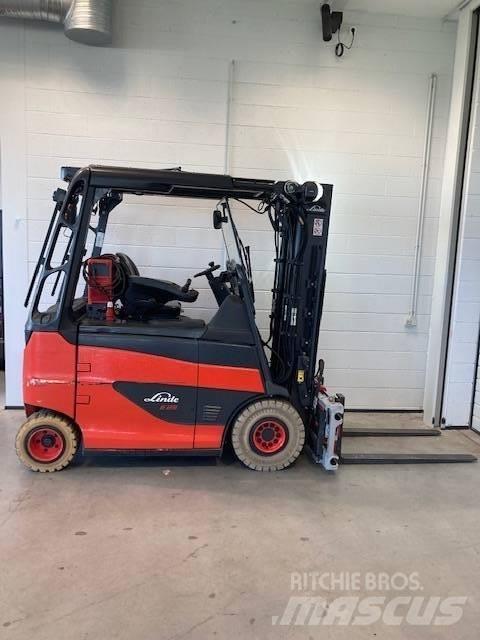 Linde E25/600RH/387 Chariots élévateurs électriques
