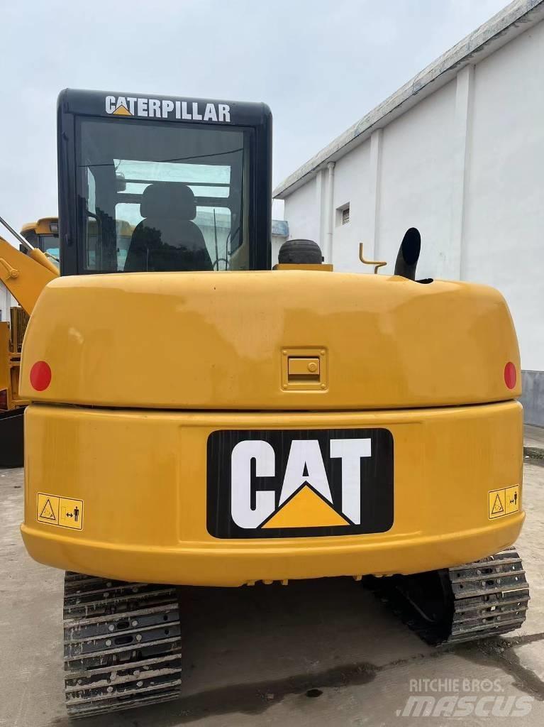 CAT 306d Pelle sur chenilles