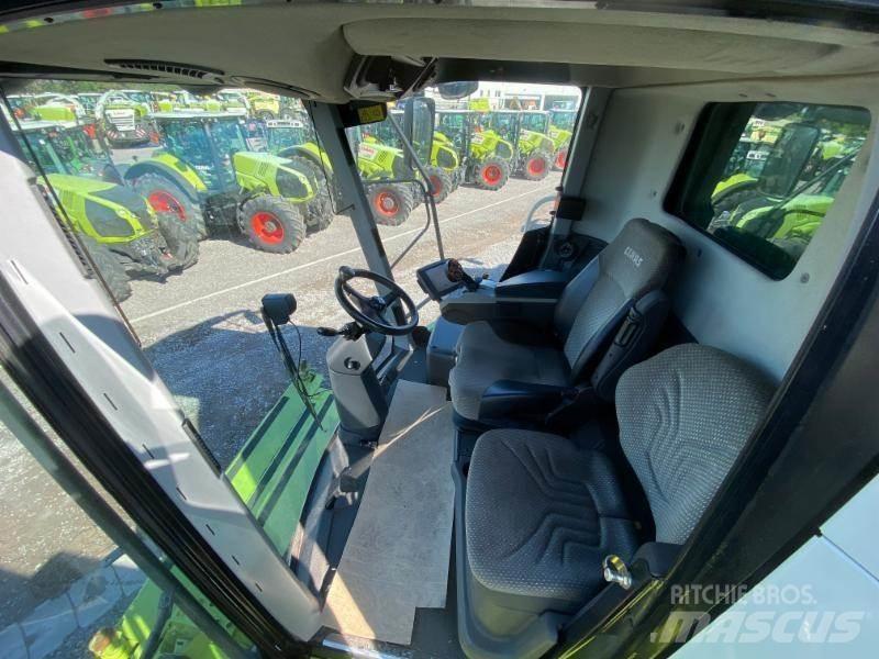 CLAAS LEXION 740 Moissonneuse batteuse