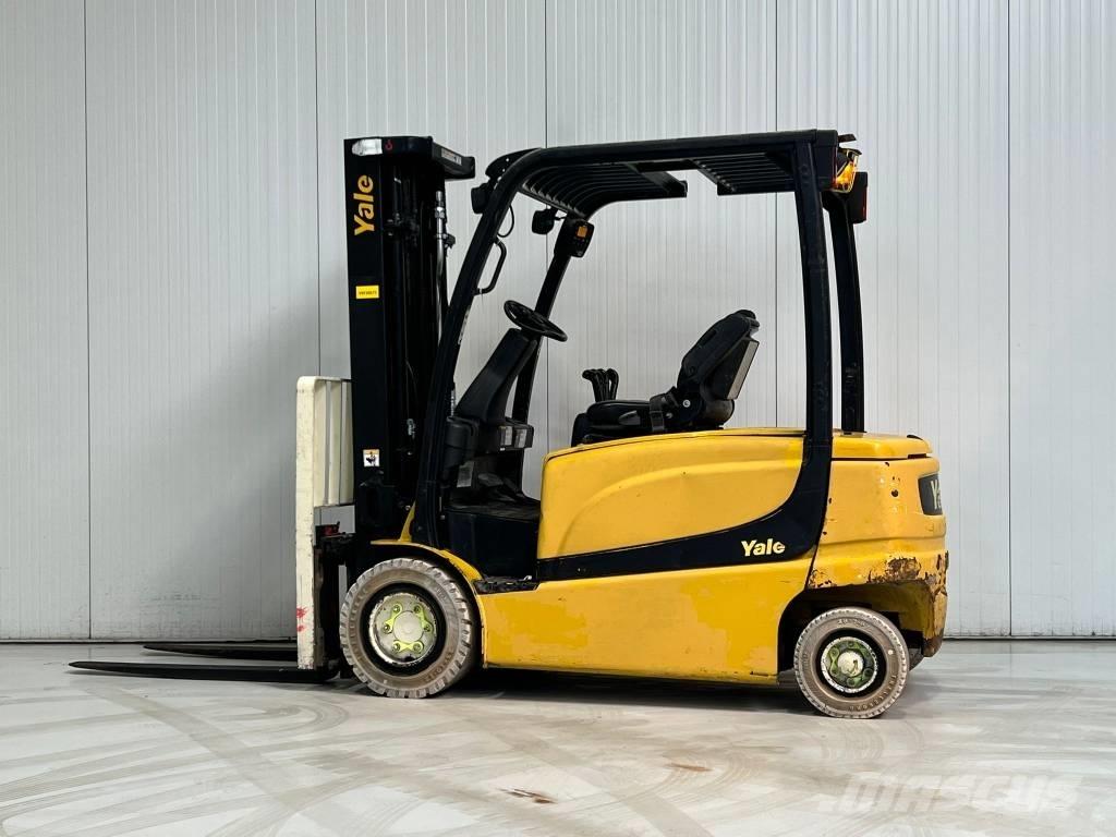 Yale ERP30VL Chariots élévateurs électriques