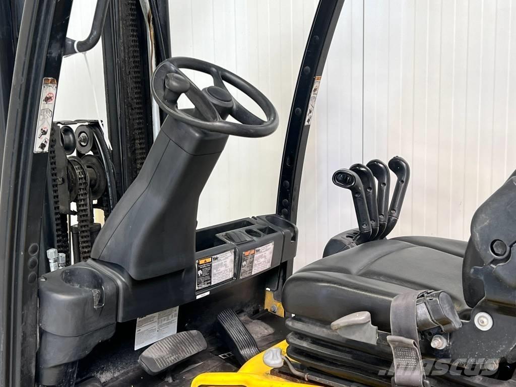 Yale ERP30VL Chariots élévateurs électriques