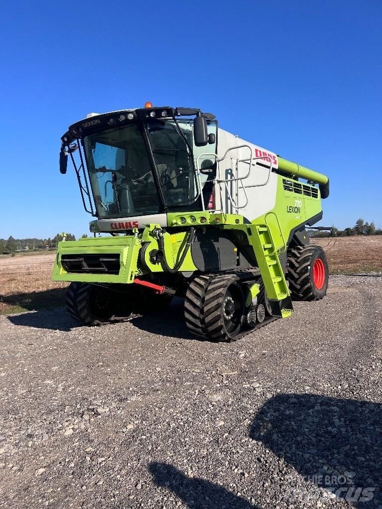 CLAAS Lexion 770 TT Moissonneuse batteuse