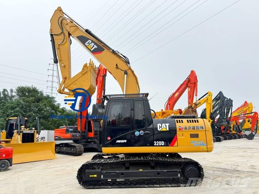 CAT 320D2L Pelle sur chenilles