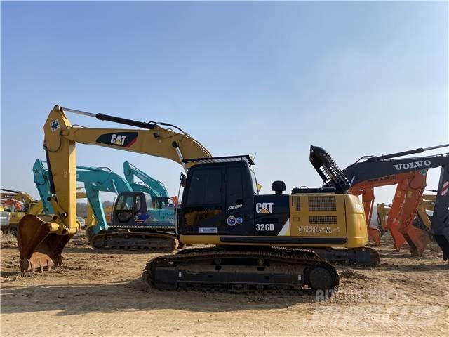 CAT 326D Pelle sur chenilles