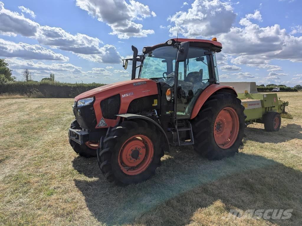 Kubota M 5-111 Tracteur