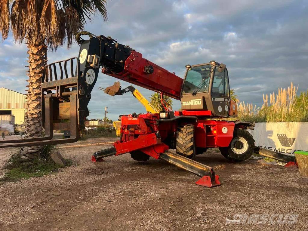 Manitou MRT 2540 Chariot télescopique