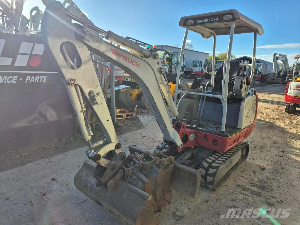 Takeuchi TB 216 Mini pelle < 7t