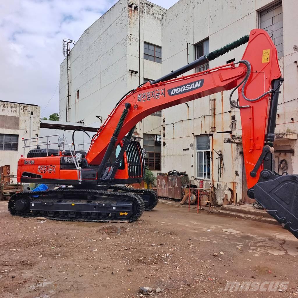 Doosan DX 340 LC-9C Pelle sur chenilles