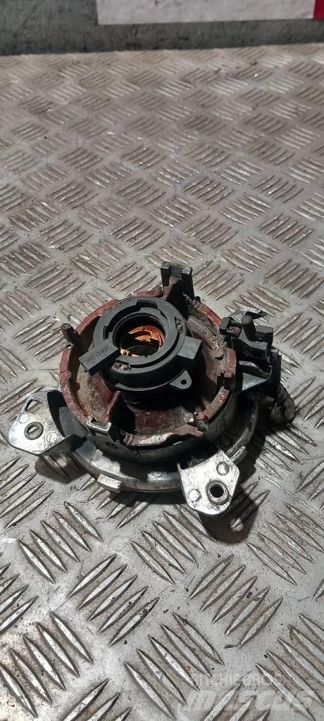 Scania R440  1852569 Cabines