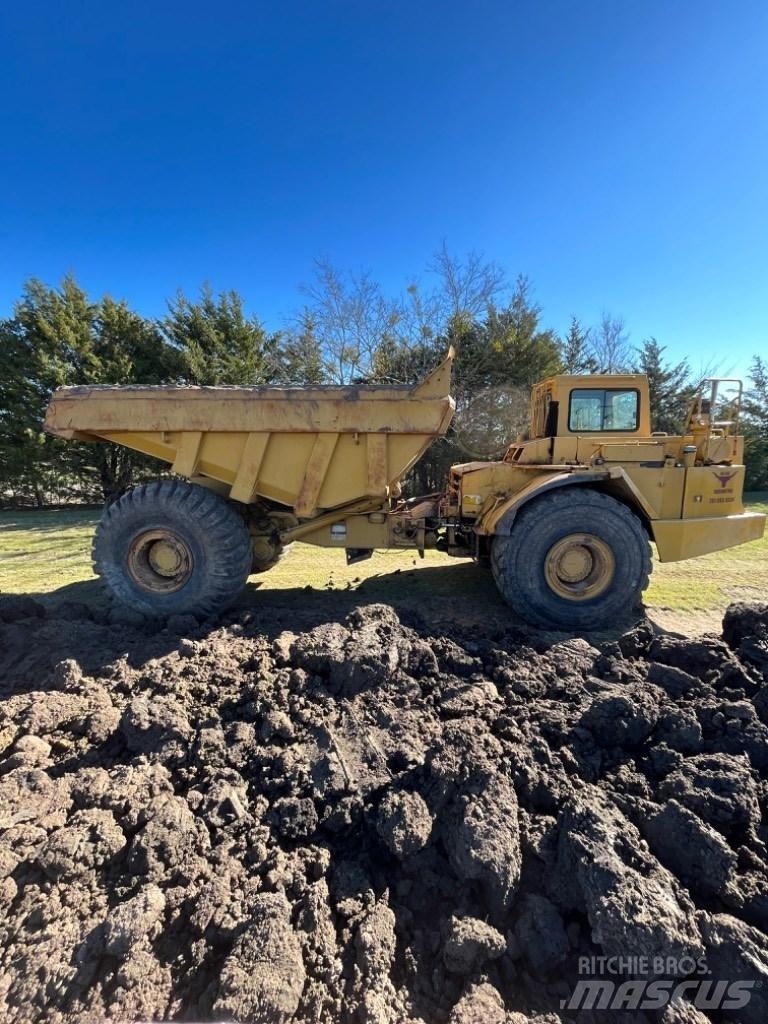 CAT D 30 D Tombereau articulé