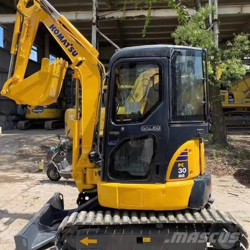 Komatsu PC 30 Mini pelle < 7t