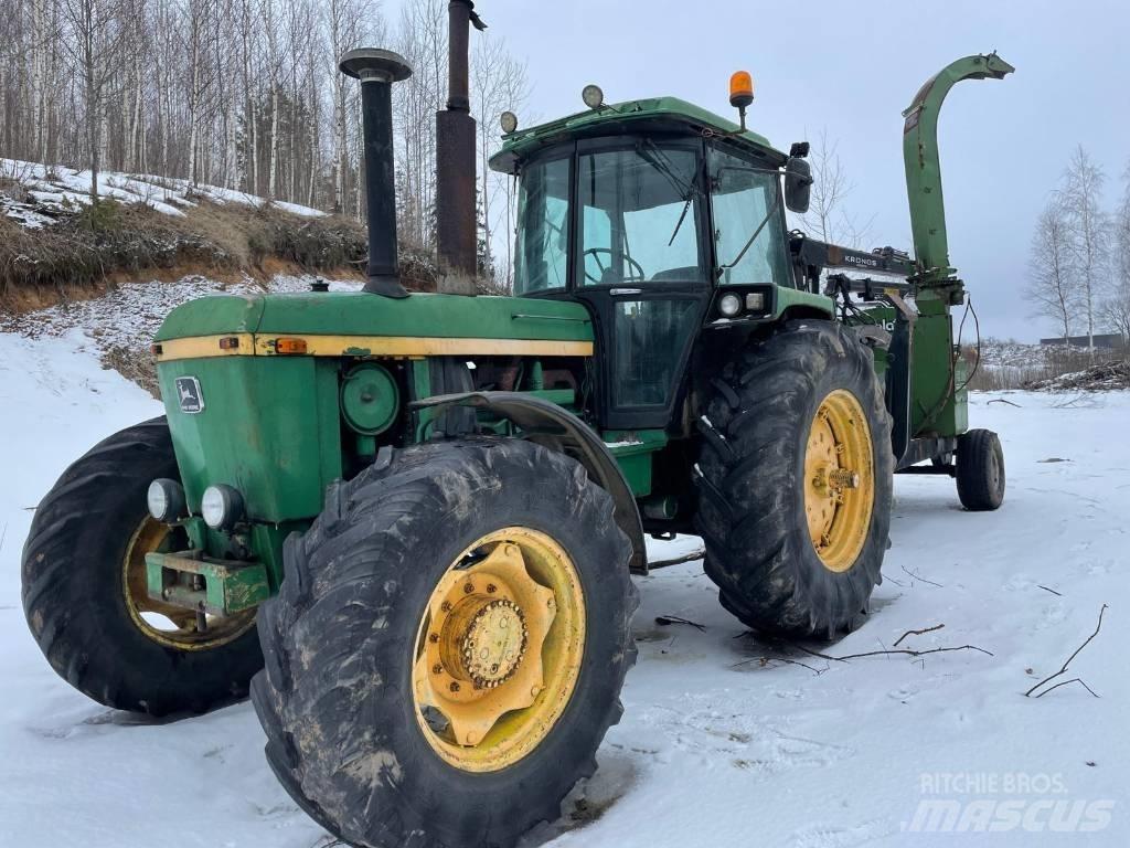John Deere 4240 S Tracteur