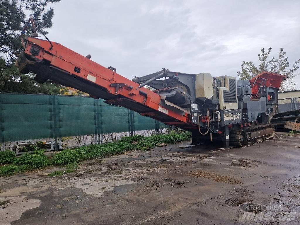 Sandvik QJ 341 Concasseur mobile