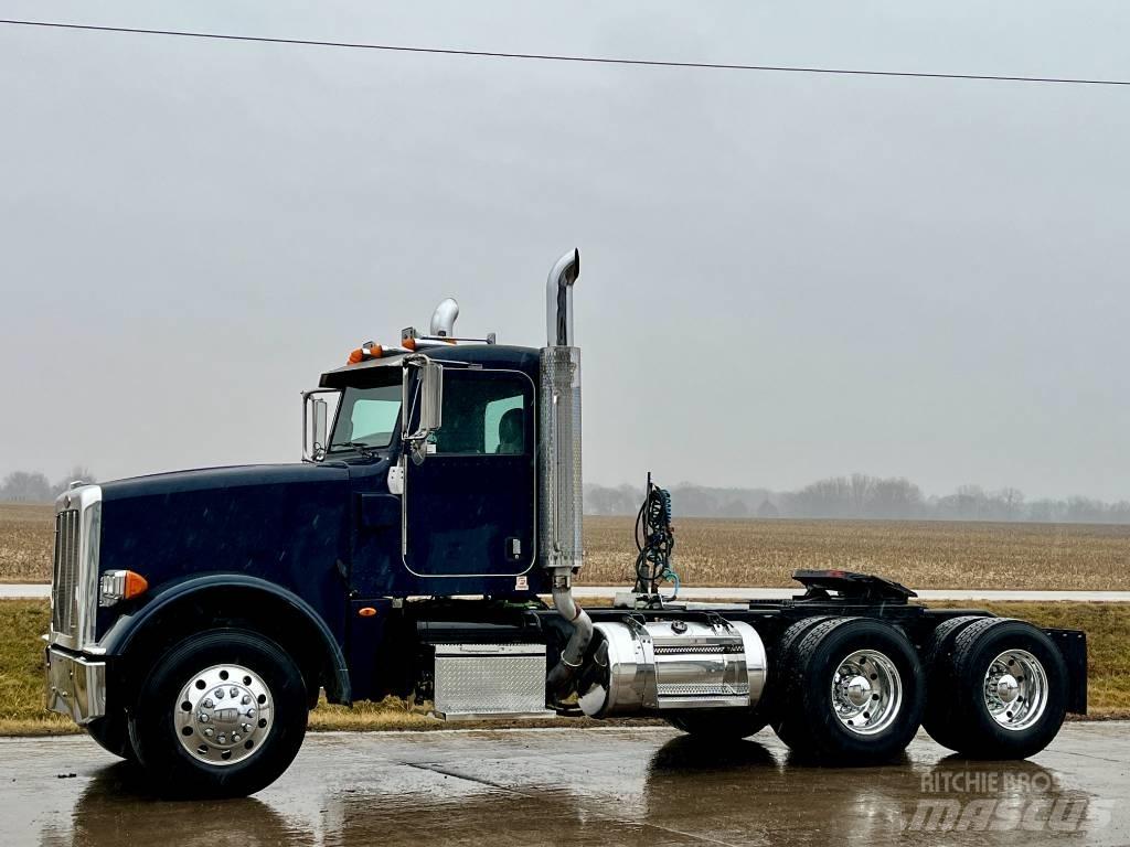 Peterbilt 367 Tracteur routier