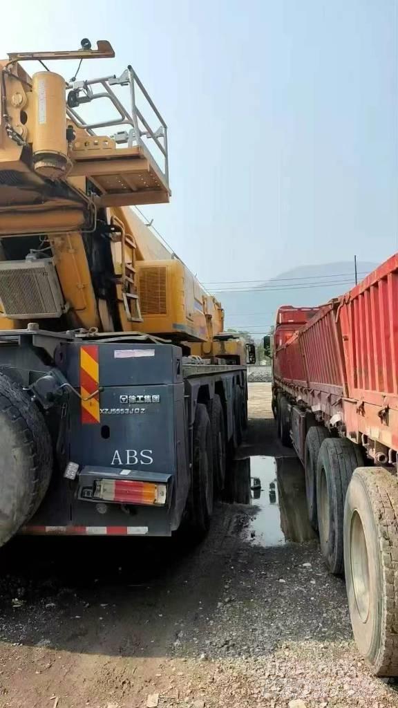 XCMG XCA130L7 Grues tout terrain
