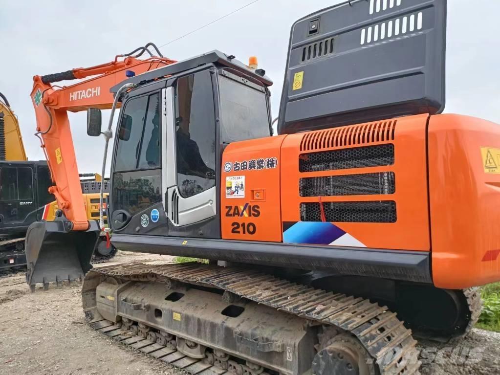 Hitachi ZX210 Pelle sur chenilles