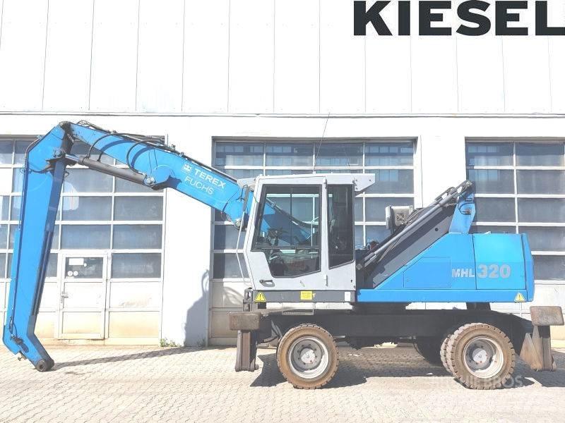 Fuchs MHL 320 D Pelle à déchets