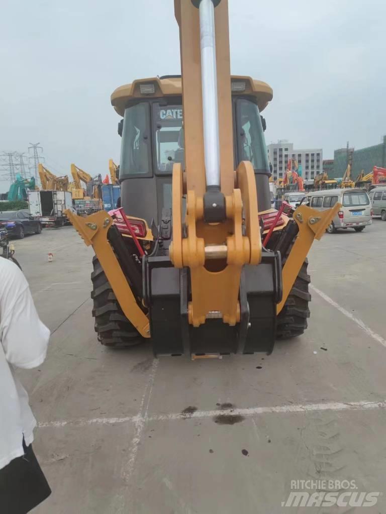 CAT 420 F Tractopelle