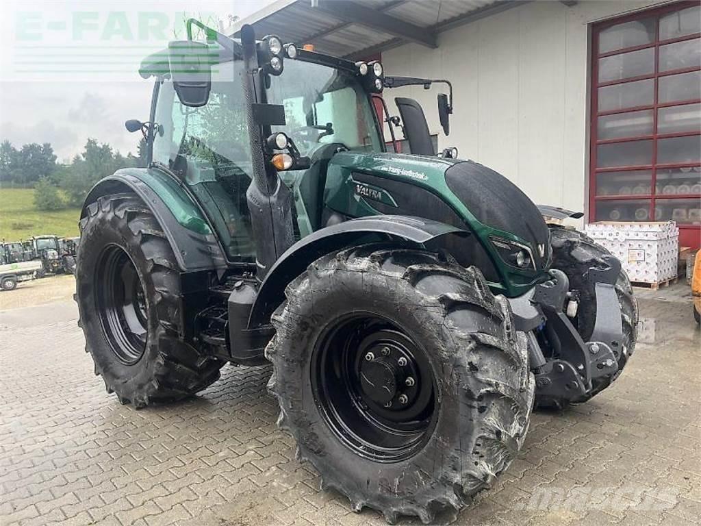 Valtra n 134 aktiv Tracteur