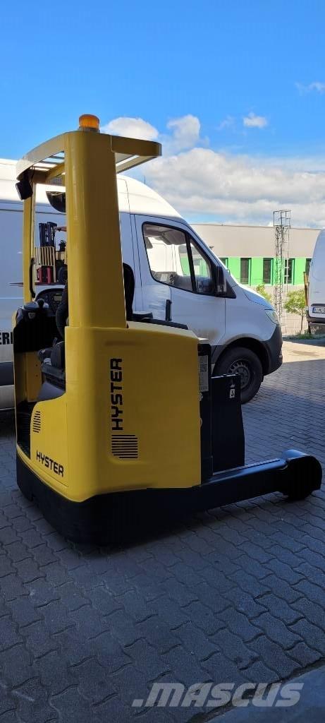 Hyster R 1.4 Chariot à mât rétractable