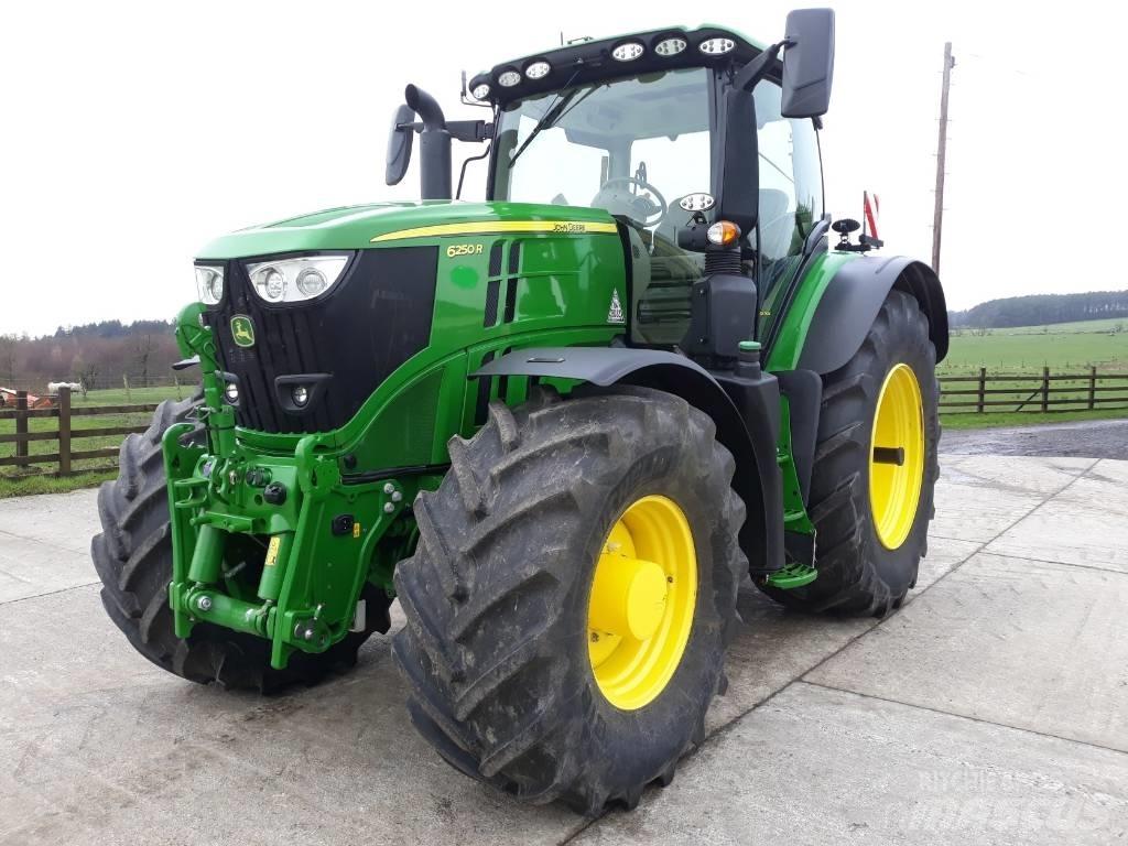 John Deere 6250 R Tracteur