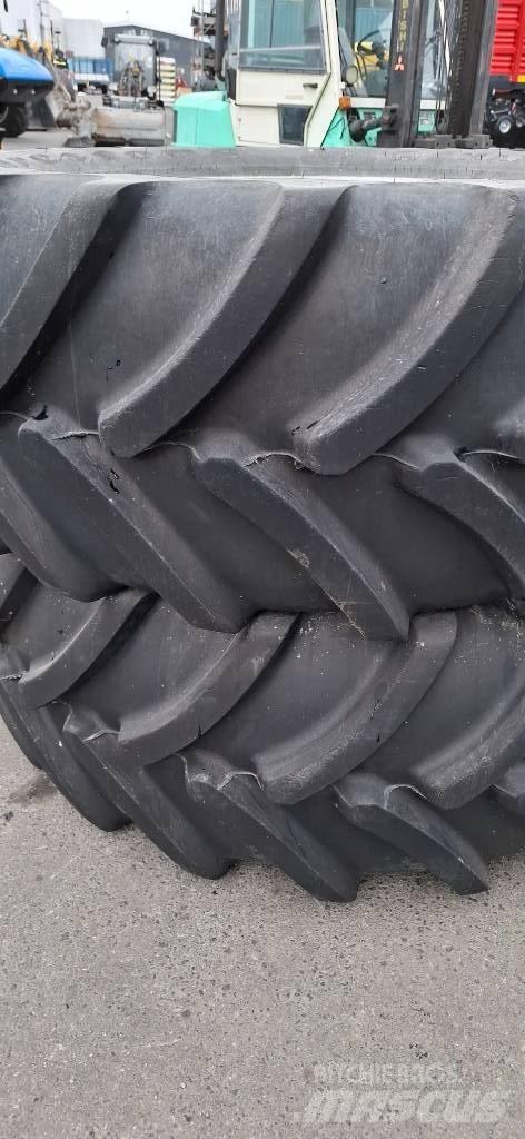 Firestone 540/65R_34 Pneus, roues et jantes