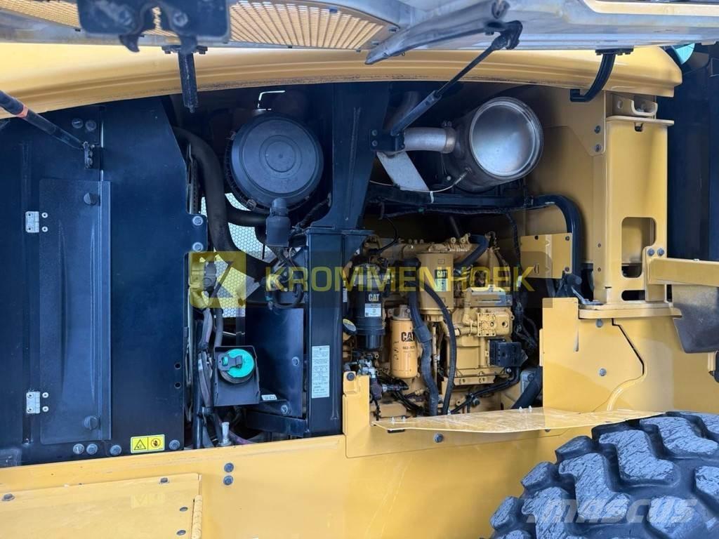 CAT 924 K Chargeuse sur pneus