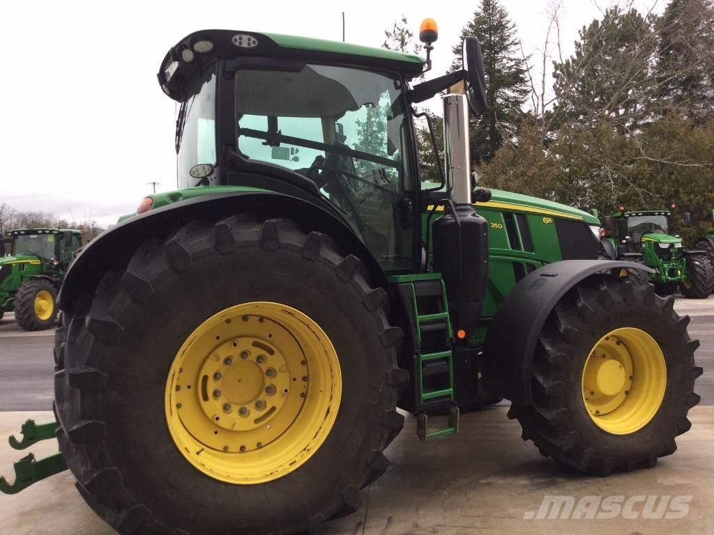 John Deere 6R250 Tracteur