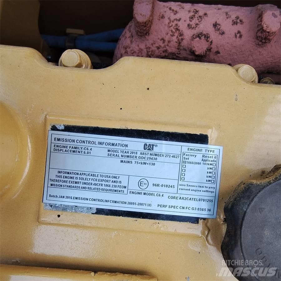 CAT 320D Pelle sur chenilles