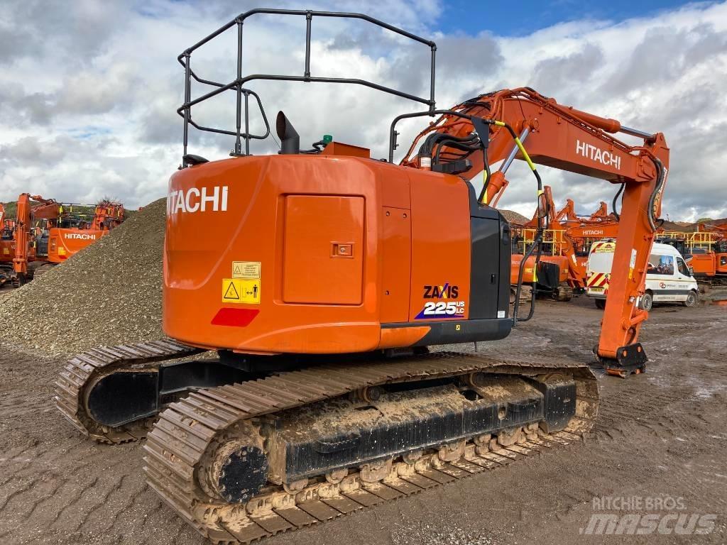 Hitachi ZX225USLC-6 Pelle sur chenilles