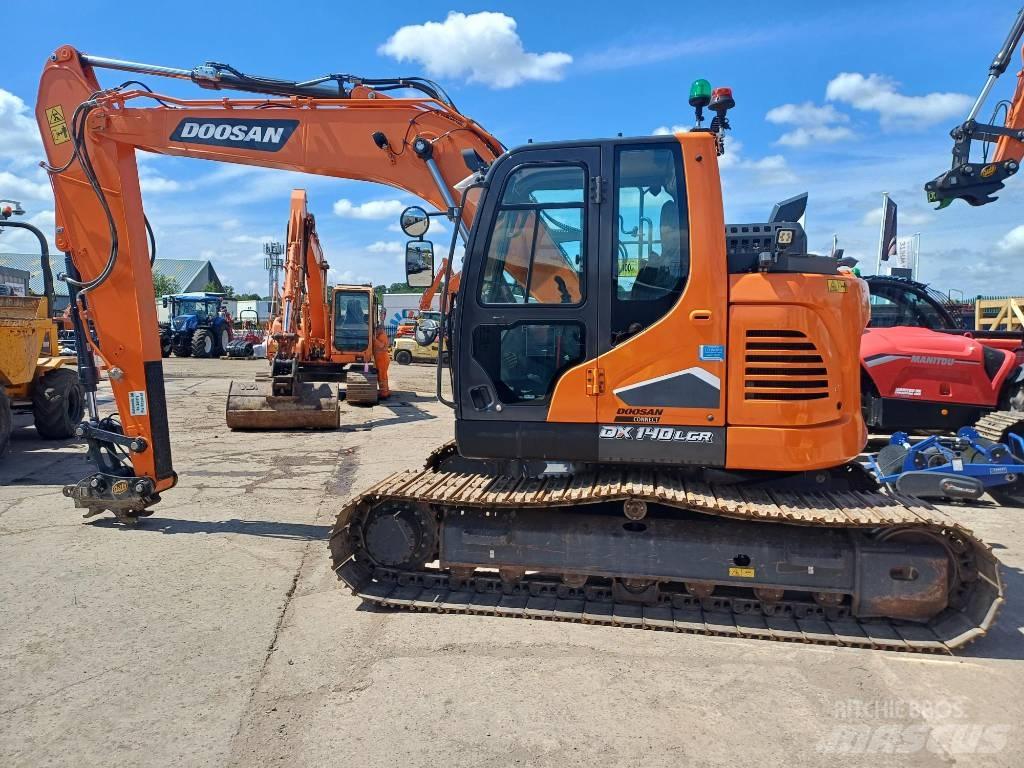 Doosan DX140LC-7K Pelle sur chenilles