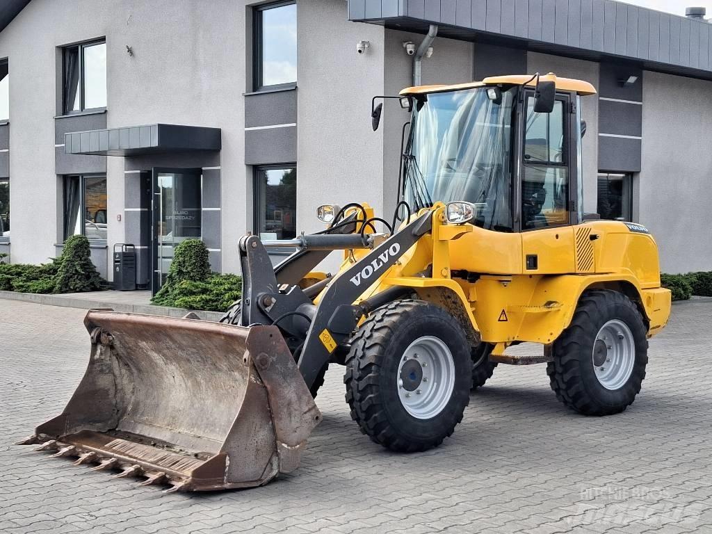 Volvo L 30 G Chargeuse sur pneus