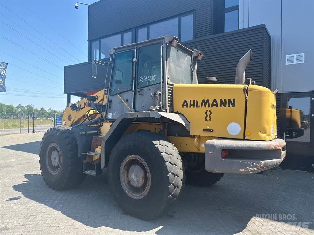 Ahlmann AZ 210 Chargeuse sur pneus