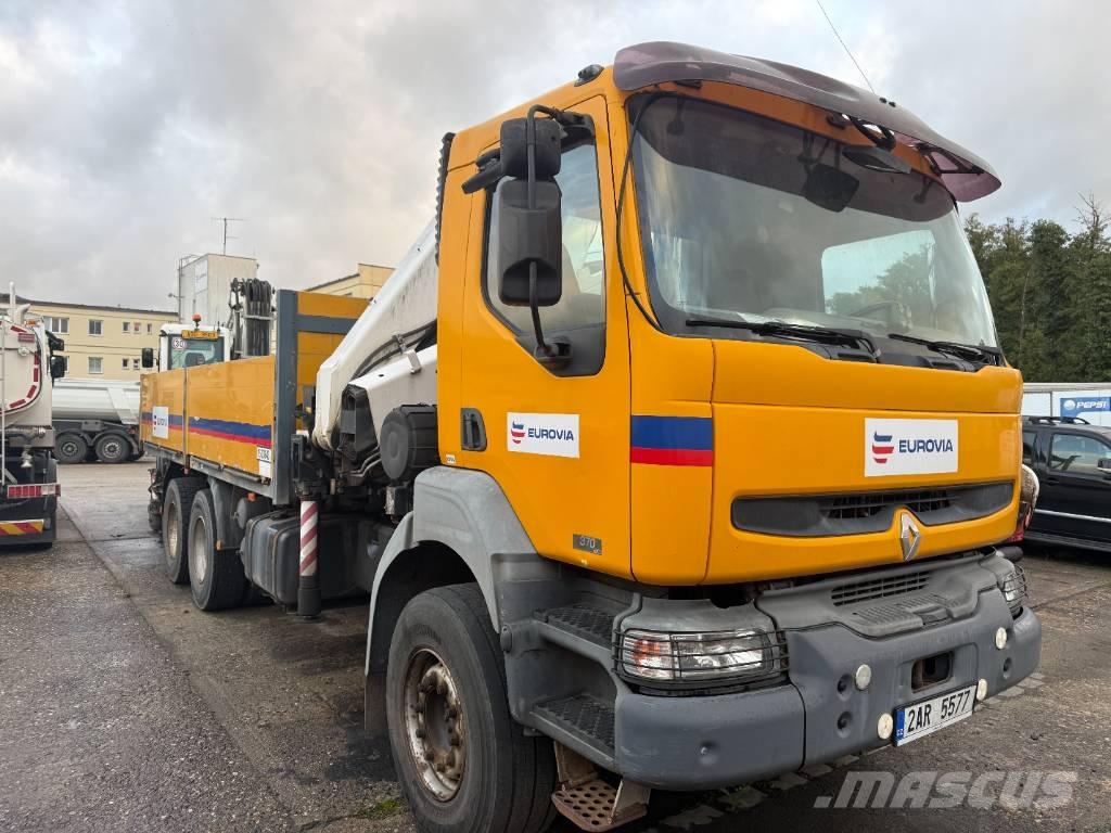 Renault Kerax 370.34 Camion plateau ridelle avec grue