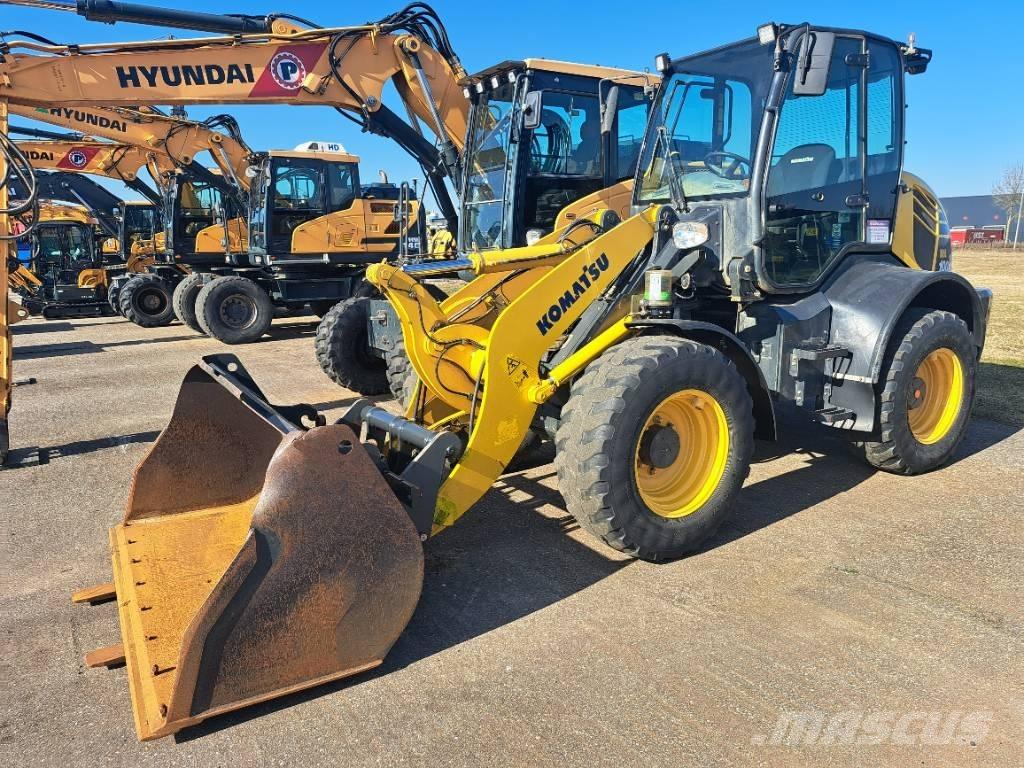 Komatsu WA100-8E0 Chargeuse sur pneus