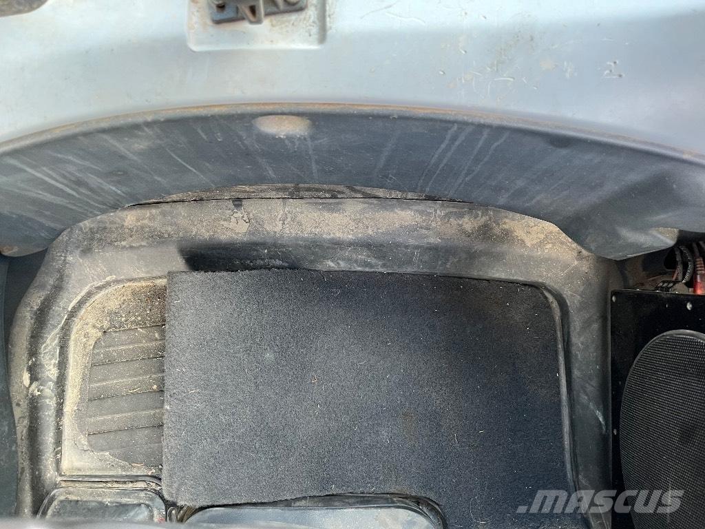 Valtra N174 Tracteur