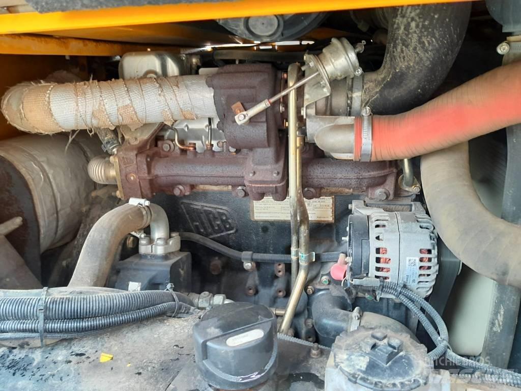 JCB 6 TST Mini tombereau