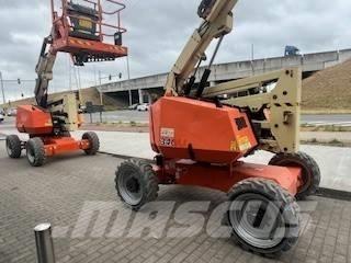 JLG 340 AJ Nacelles articulées