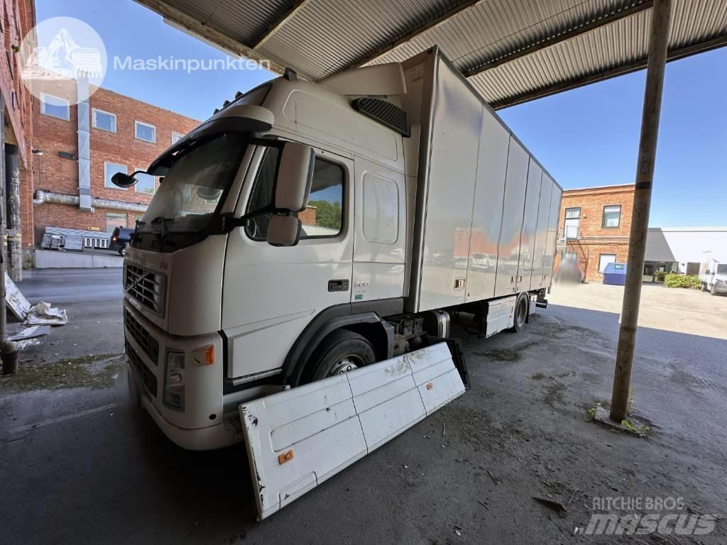 Volvo FM 300 Camion Fourgon