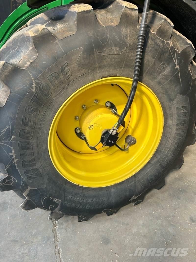 John Deere 6250R Tracteur