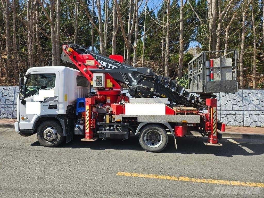  HKTC HAP2600SA Camion nacelle