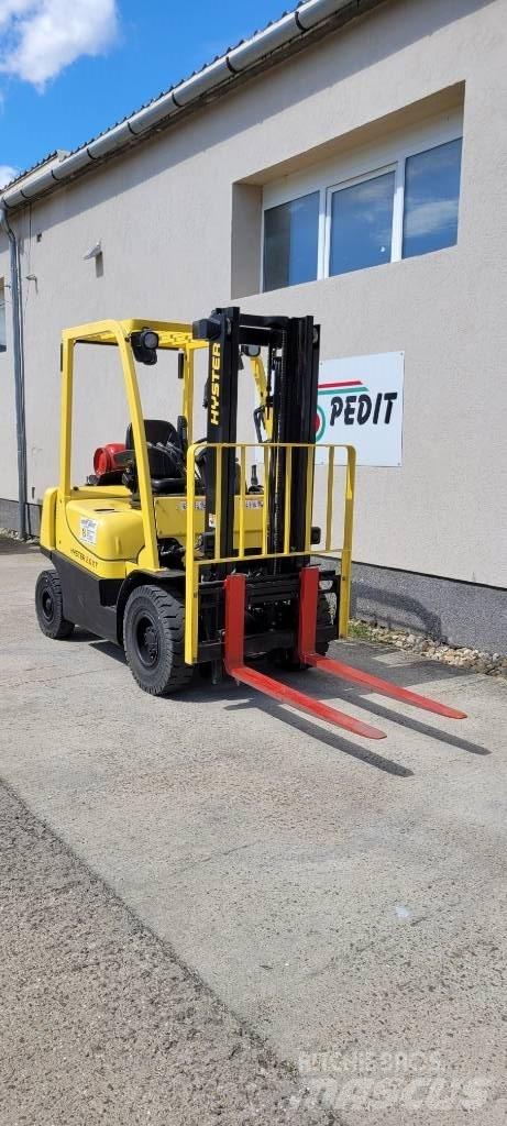 Hyster H 2.0 XT Chariots GPL
