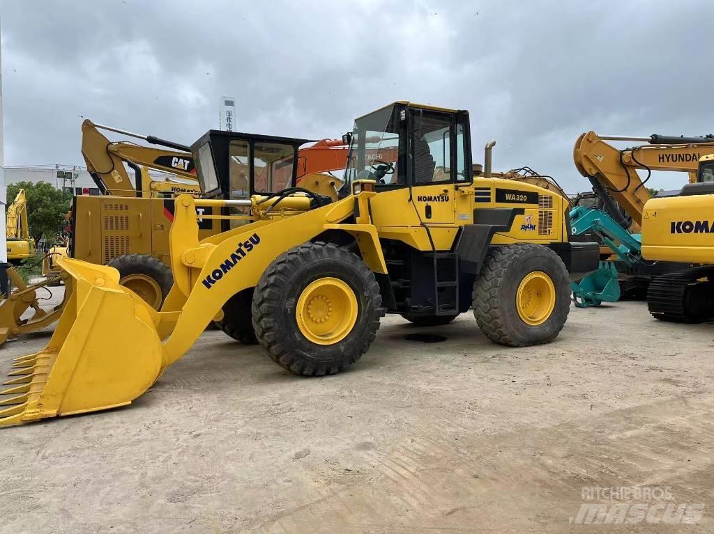Komatsu WA 320-5 Chargeuse sur pneus
