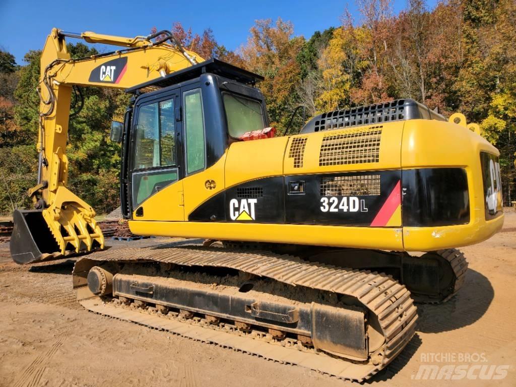 CAT 324D LC Pelle sur chenilles