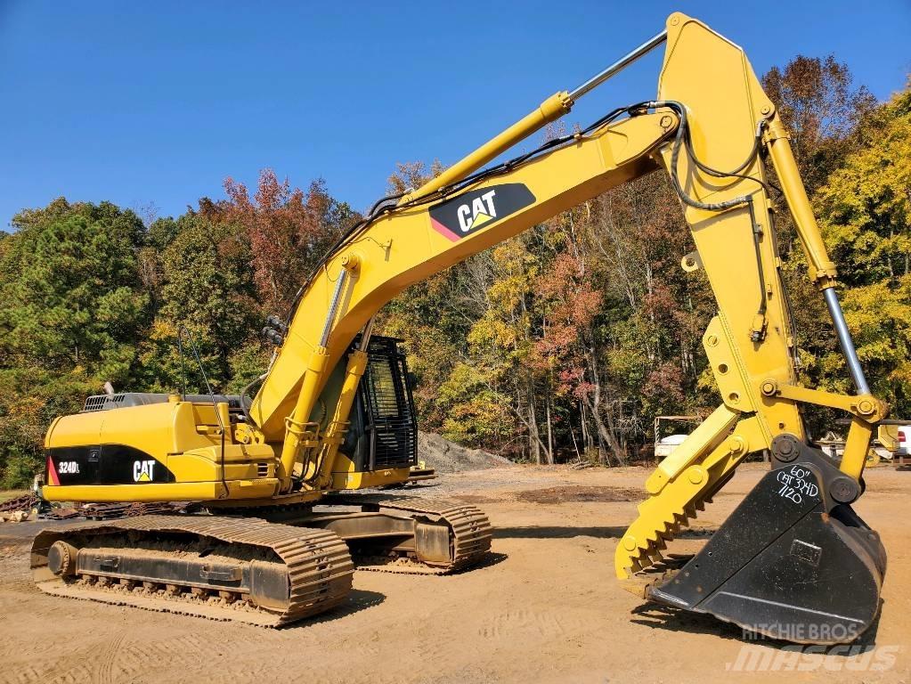 CAT 324D LC Pelle sur chenilles