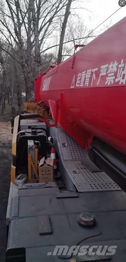 Sany SAC4000C8-8 Grues tout terrain