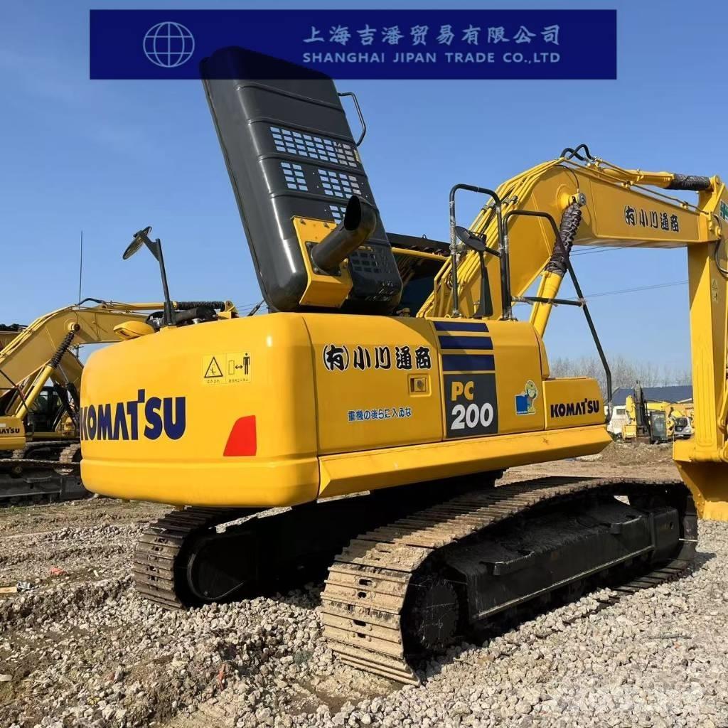 Komatsu PC 200-8 Pelle sur chenilles